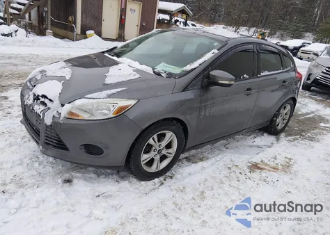 2013 Ford Focus Se z USA, uszkodzony, nr VIN 1FADP3K22DL379736